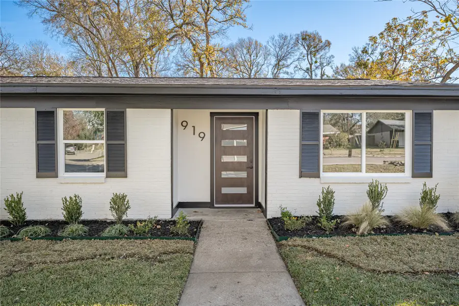 919 Fairway Road, Woodway, TX 76712 - Image #2