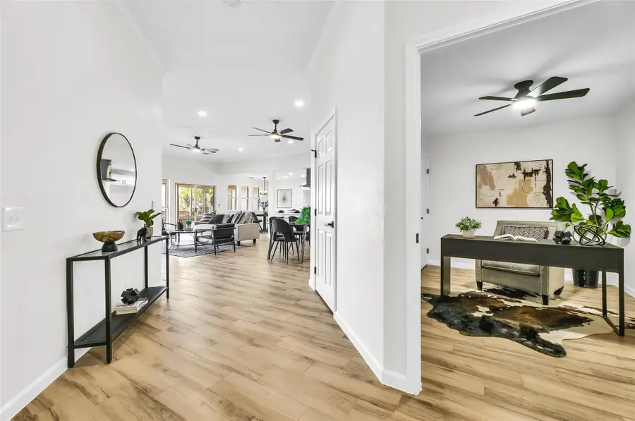 6415 Lake Bluff Drive, Dallas, TX 75249 - Image #3