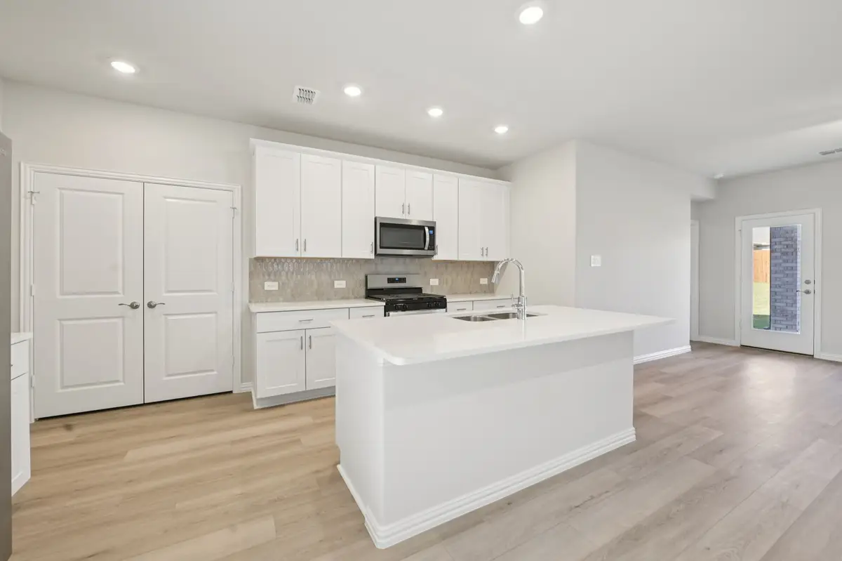 706 Leavenworth Drive, Princeton, TX 75071 - #1