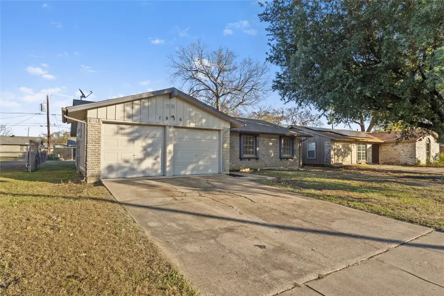 1636 Bending Oaks Trail, Dallas, TX 75217 - Image #2