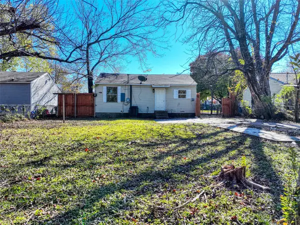 2765 Scotland Drive, Dallas, TX 75216