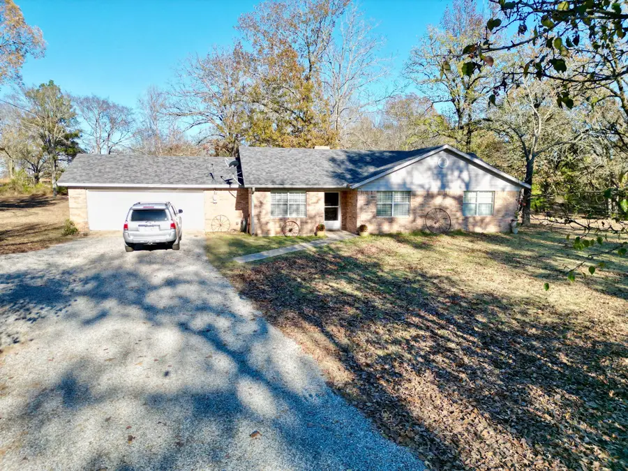 152 County Road 45850, Blossom, TX 75416 - Image #2