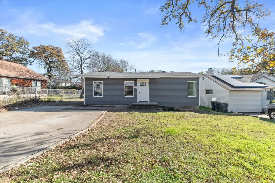 4713 Nolan Street, Fort Worth, TX 76119 - Image #2