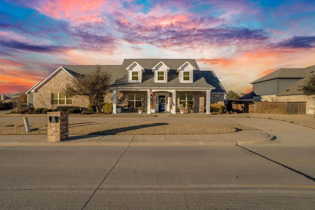 949 W Sunset Boulevard, Celina, TX 75009 - Image #1