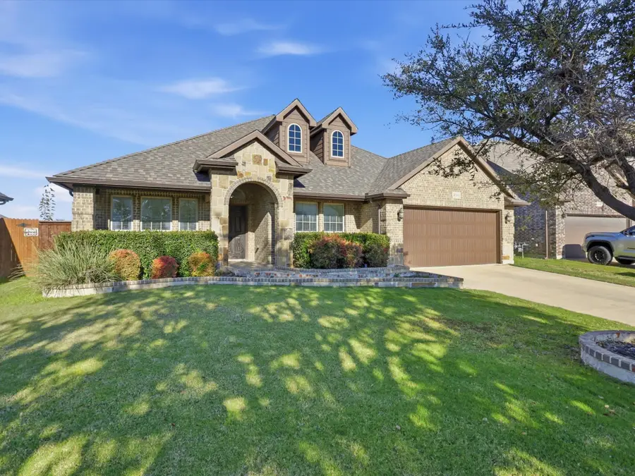 2313 Frosted Willow Lane, Fort Worth, TX 76177 - Image #3