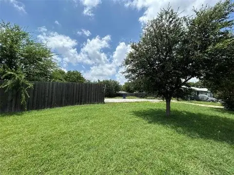 3825 Williamsburg Drive, Garland, TX 75043 - Image #3