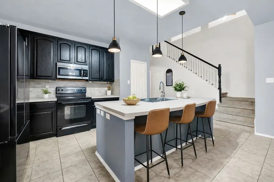 4621 Maple Hill Drive, Fort Worth, TX 76123 - Image #3