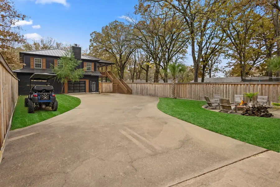 106 White Oak Drive, Mabank, TX 75156 - Image #2