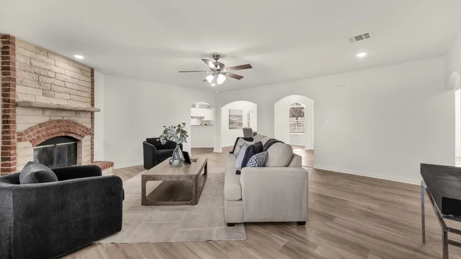 1735 Woodridge Court, Aledo, TX 76008 - Image #3