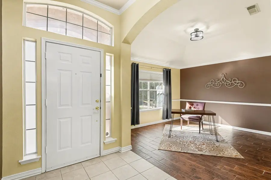 1917 Cavender Circle, Denton, TX 76205 - Image #3