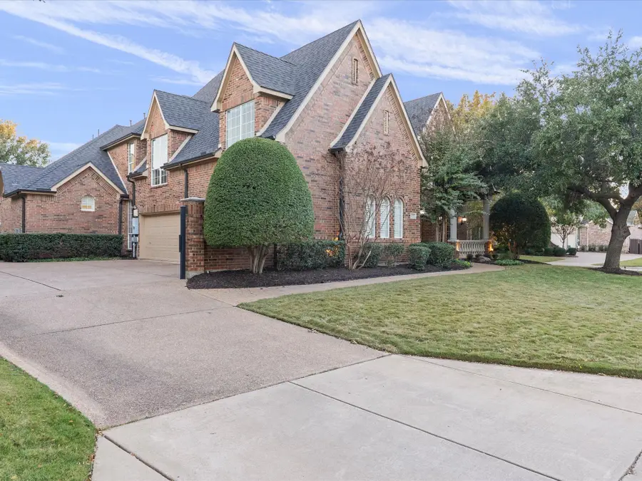 1421 Sandstone Court, Southlake, TX 76092 - Image #2