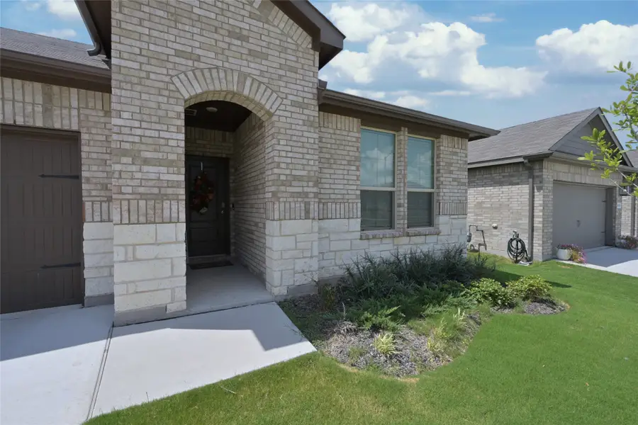4524 Fringetree Way, Fort Worth, TX 76036 - Image #2