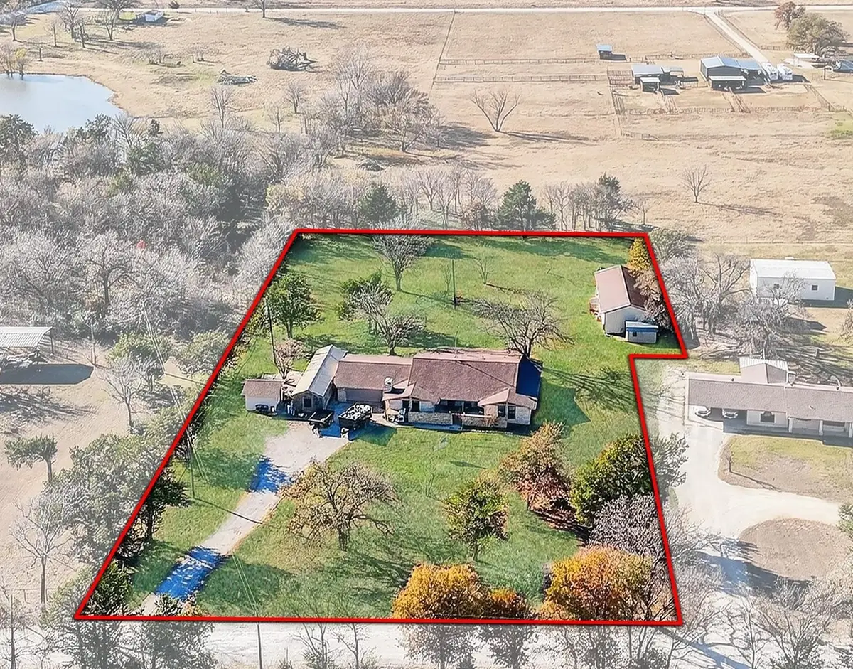 1839 County Road 121, Gainesville, TX 76240 - Image #1