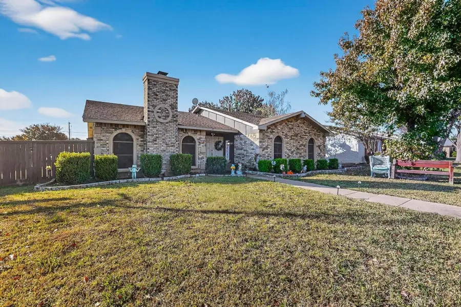3402 Aquarius Circle, Garland, TX 75044 - Image #3