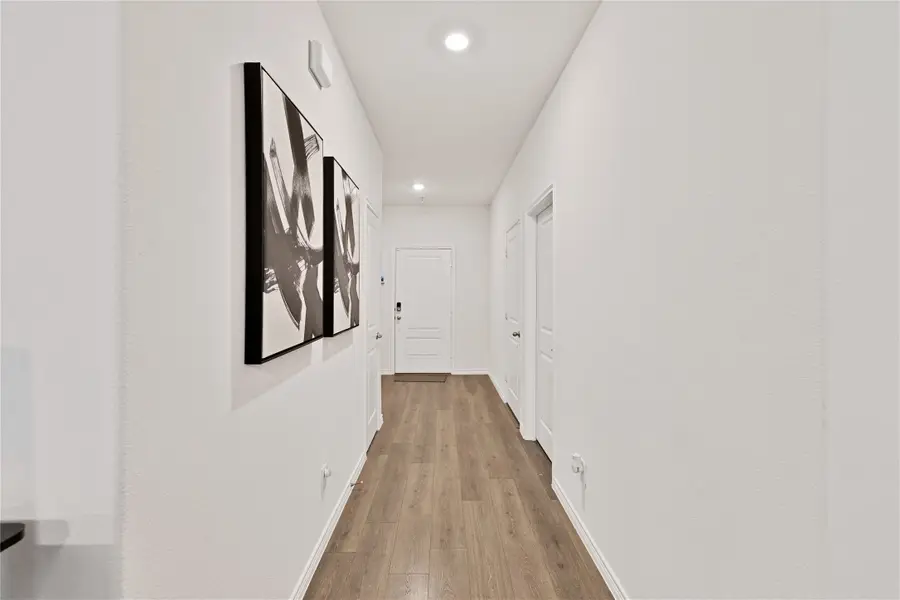 10407 Twisting Springs Drive, Aubrey, TX 76227 - Image #2