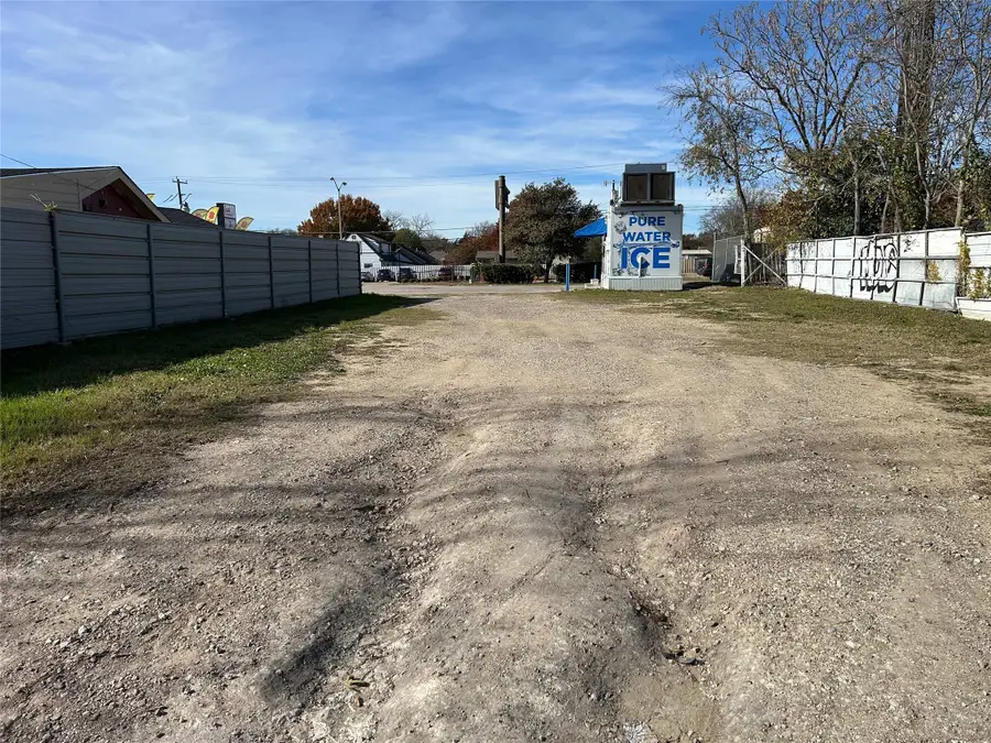 814 S Hampton Road, Dallas, TX 75208 - Image #2