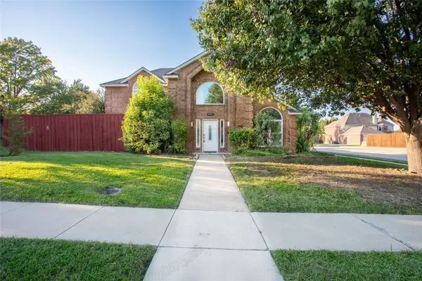 2044 Hillshire Drive, Lewisville, TX 75067
