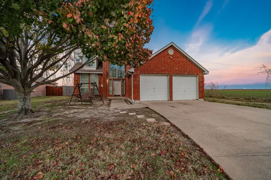 813 Valley Court, Royse City, TX 75189 - Image #2