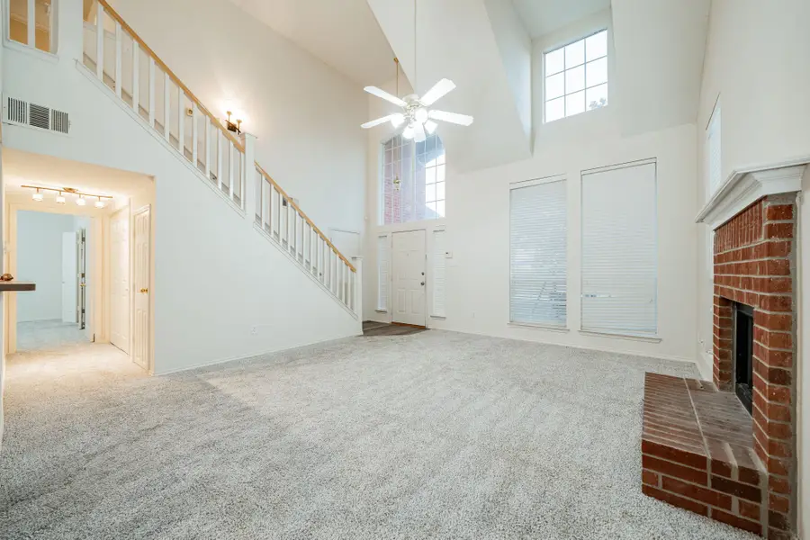 813 Valley Court, Royse City, TX 75189 - Image #3