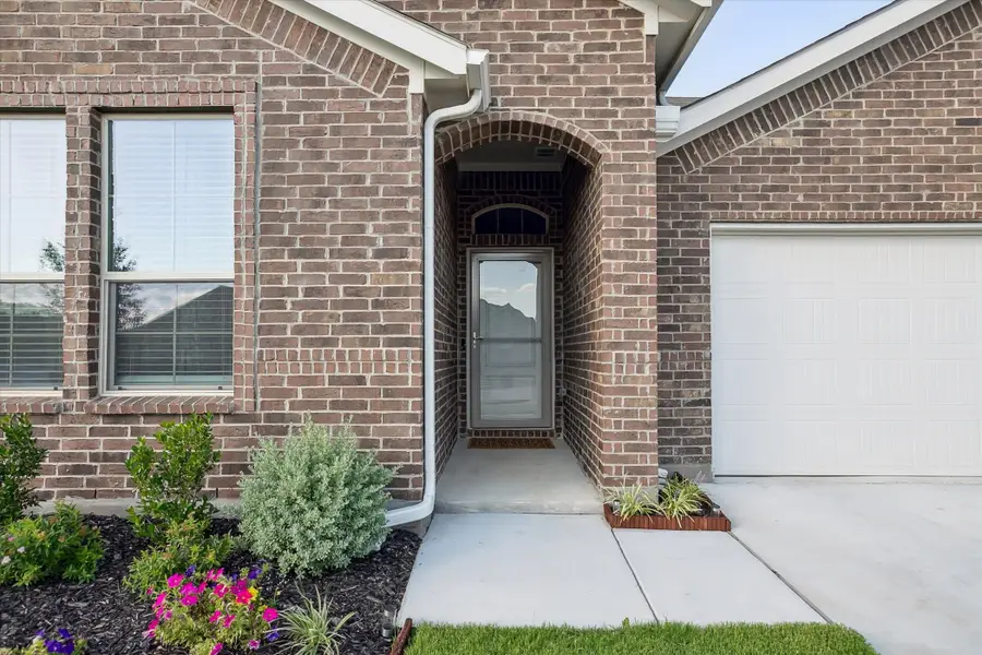 9609 Alderleaf Trail, Crowley, TX 76036 - Image #3