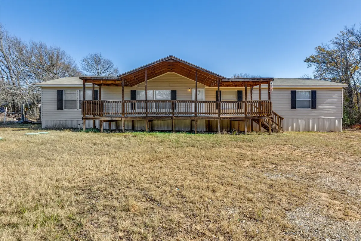 445 Arvel Circle, Reno, TX 76020 - Image #1