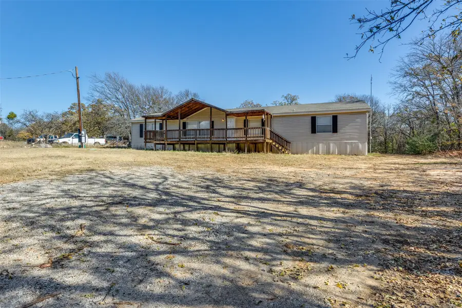 445 Arvel Circle, Reno, TX 76020 - Image #2