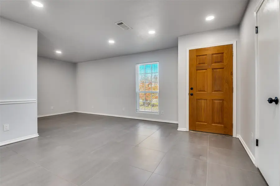 314 Timberline Drive, Duncanville, TX 75137 - Image #3