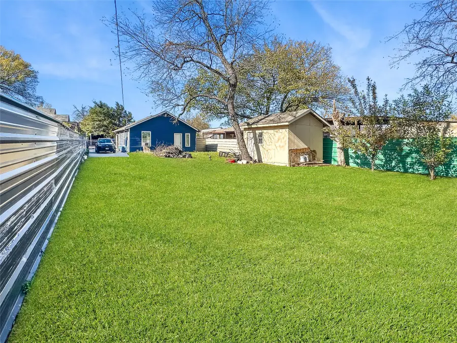 2930 Alabama Avenue, Dallas, TX 75216 - Image #3