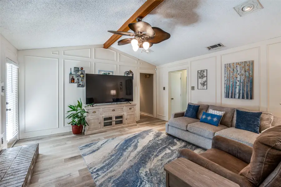 2512 Harbinger Lane, Dallas, TX 75287 - Image #3