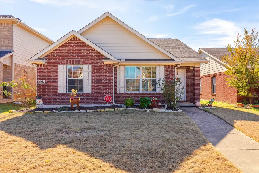 8818 Stewart Street, Cross Roads, TX 76227 - Image #2