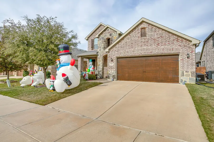 5656 Broad Bay Lane, Fort Worth, TX 76179 - Image #2