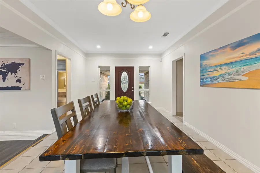 1105 E Spring Valley Road, Richardson, TX 75081 - Image #2