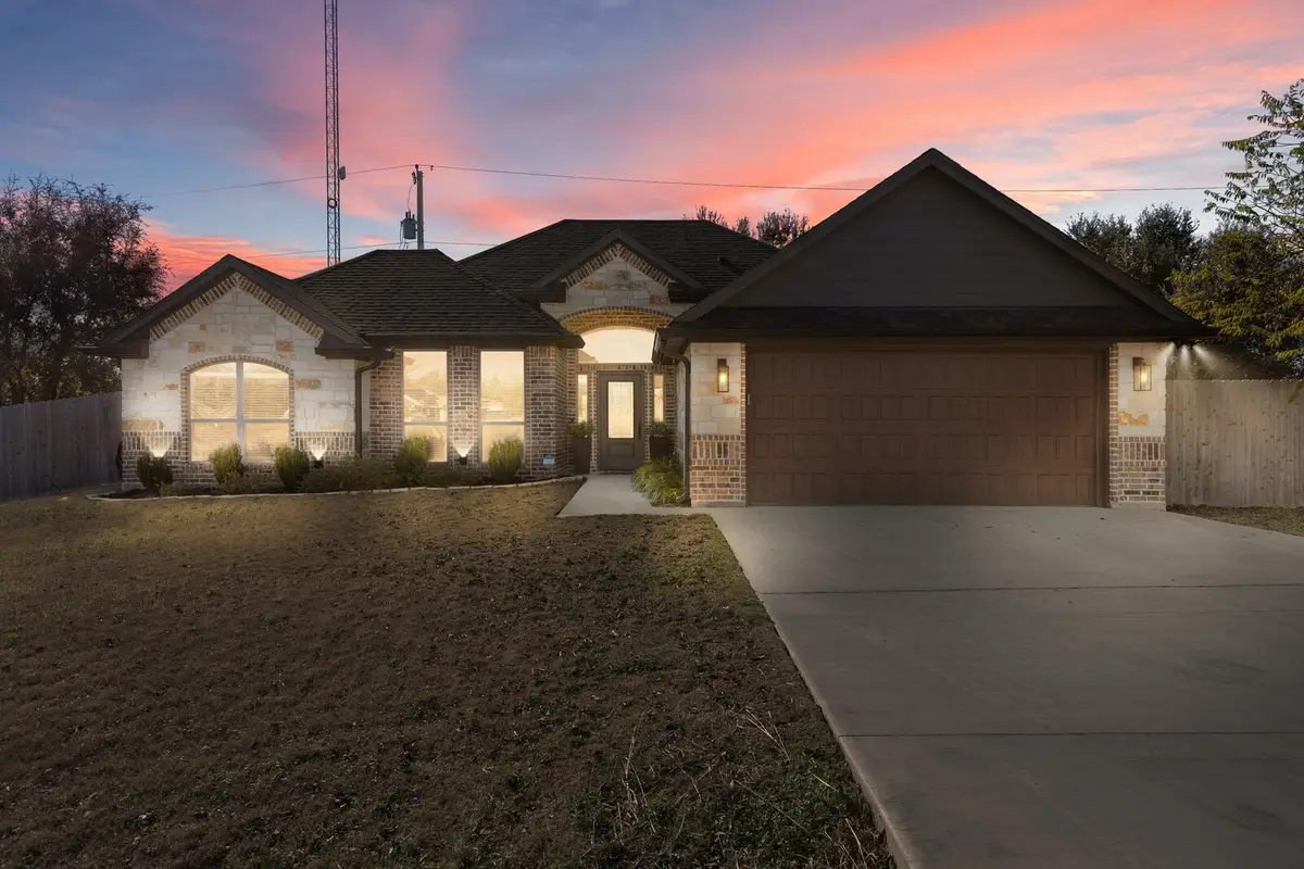 139 Keaton Lane, Whitney, TX 76692 - Image #1