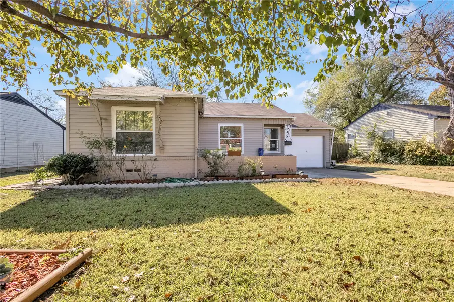 11818 Broadmoor Drive, Dallas, TX 75218 - Image #2