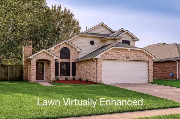 2823 Linden Lane, Grand Prairie, TX 75052