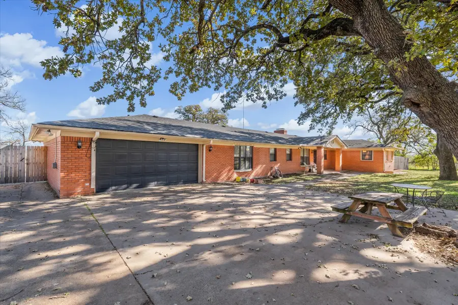 7633 S 3rd St Road, Waco, TX 76706 - Image #2