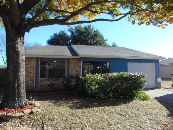 9402 Sugarberry Road, Dallas, TX 75249