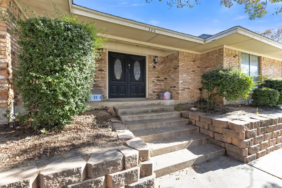 320 S Irving Heights Drive, Irving, TX 75060 - Image #2