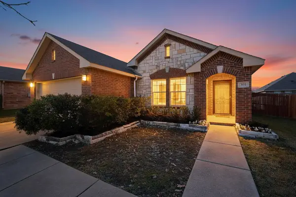 303 Laurel Lane, Fate, TX 75087