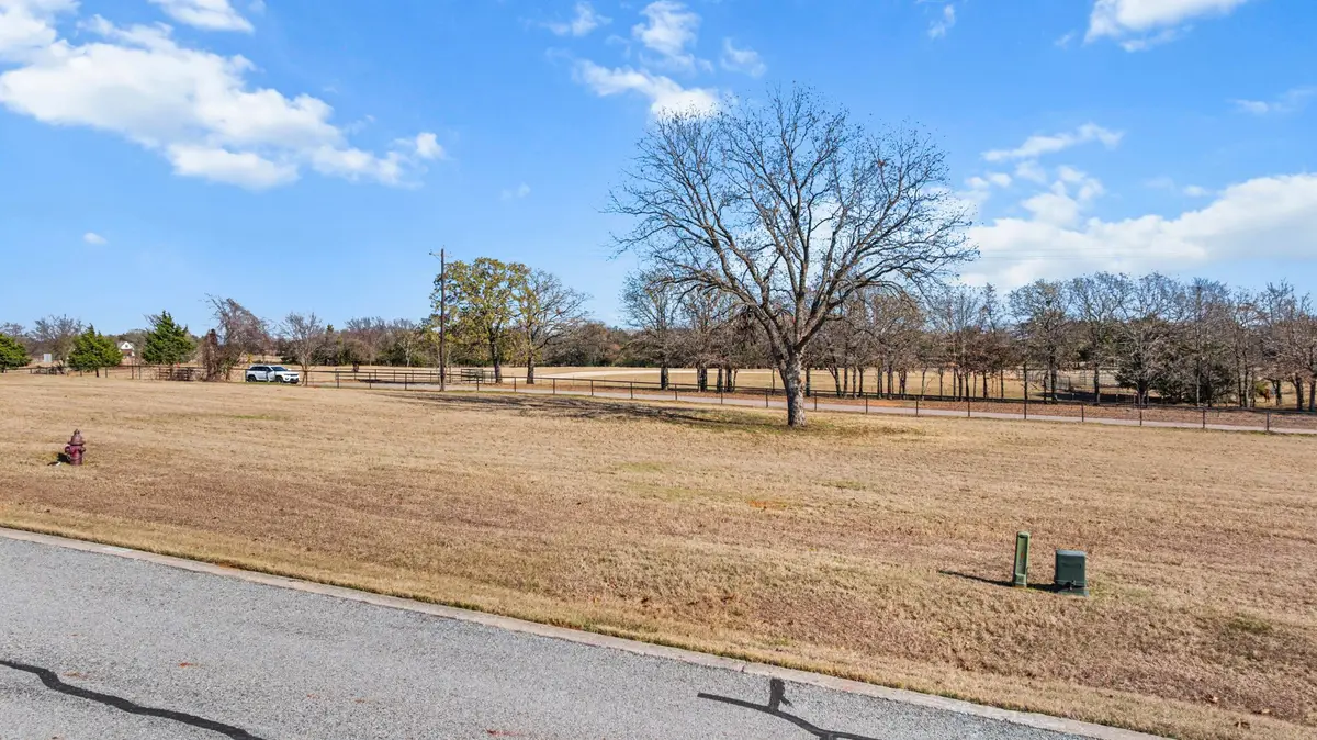 273 Toscana Circle, Gordonville, TX 76245 - #1