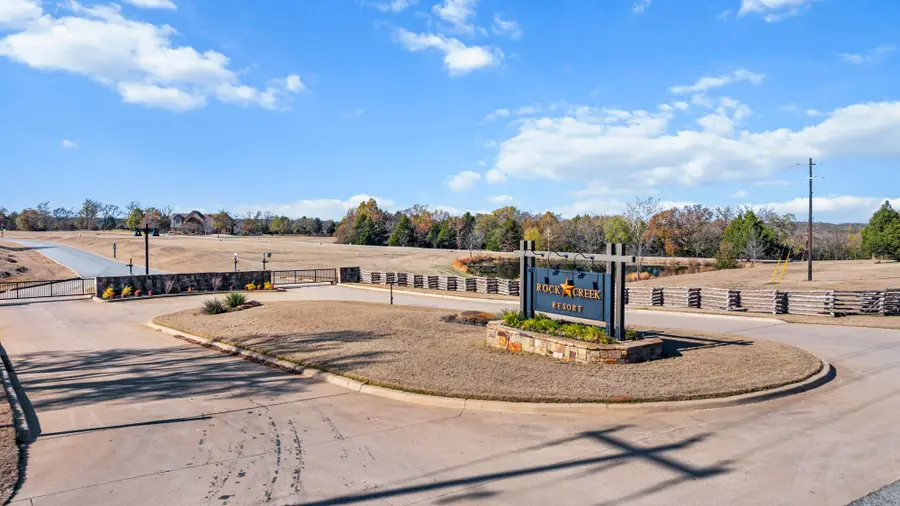 273 Toscana Circle, Gordonville, TX 76245 - #2