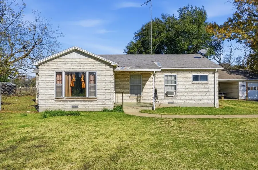 2816 Old Marlin Road, Waco, TX 76705 - Image #2