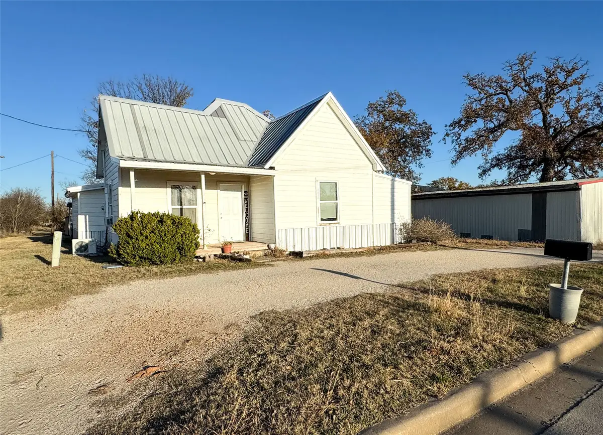 705 Avenue A, Cisco, TX 76437 - Image #1
