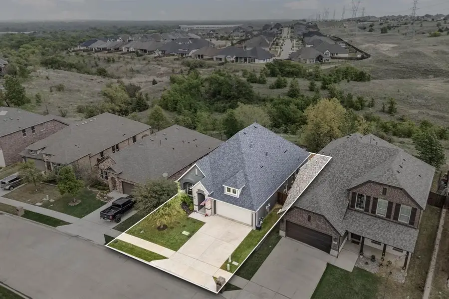 15500 Pioneer Bluff Trail, Justin Roanoke, TX 76262 - Image #3