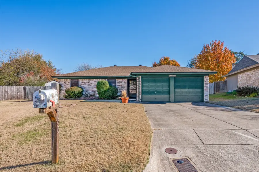 755 Tumbleweed Court, Fort Worth, TX 76108 - Image #2