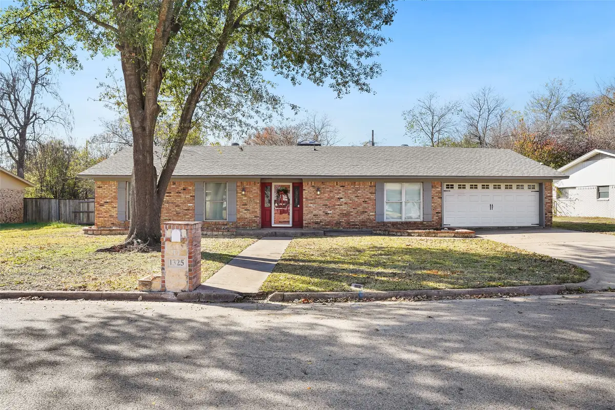 1325 Carter Street, Sulphur Springs, TX 75482 - Image #1