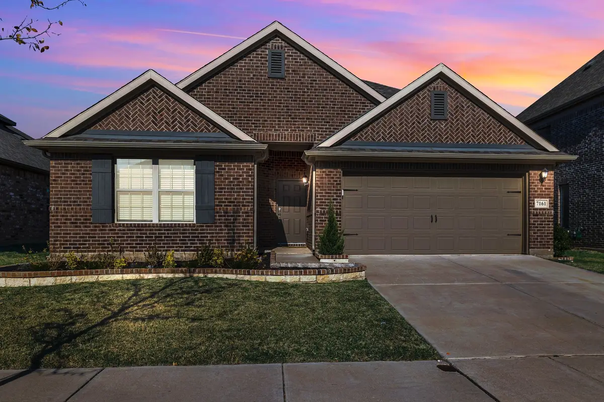 7161 Red Twig Trail, Venus, TX 76084 - Image #1