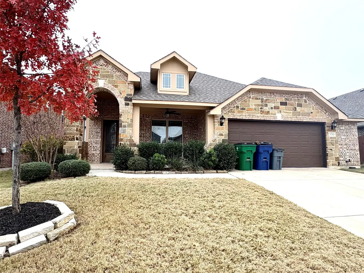 550 Lily Street, Crowley, TX 76036 - Image #1