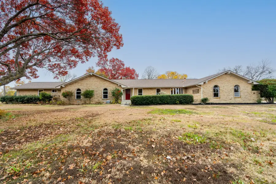 1606 Ponderosa Trail, Sachse, TX 75048 - Image #2