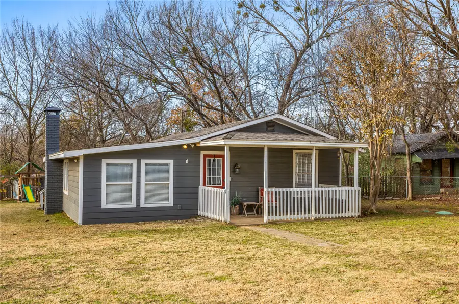 929 Paradise Cove Road, Pottsboro, TX 75076 - Image #2